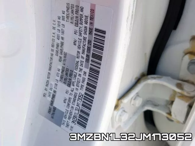 3MZBN1L32JM173052_10.webp