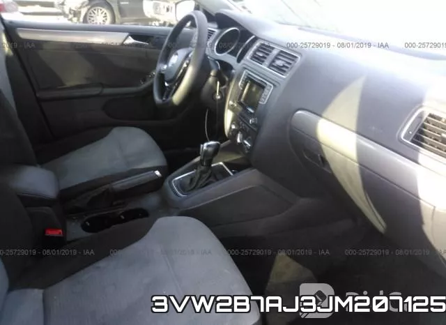 3VW2B7AJ3JM207125
