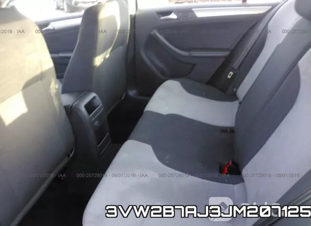 3VW2B7AJ3JM207125_8.webp