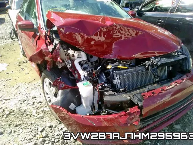 3VW2B7AJ7HM295963_9.webp