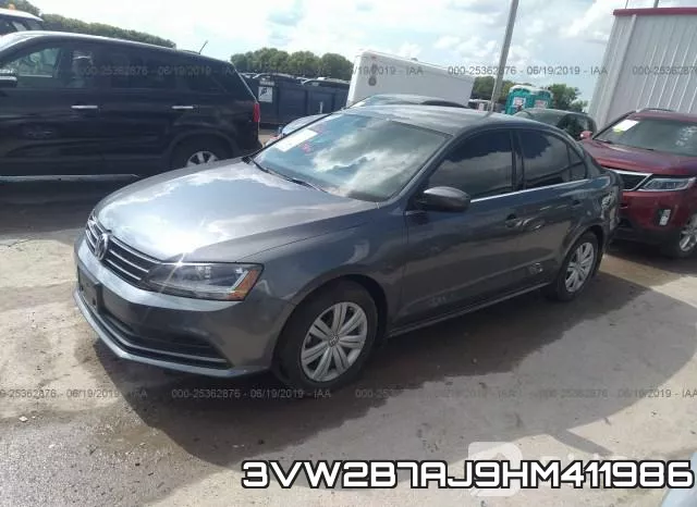 3VW2B7AJ9HM411986_2.webp