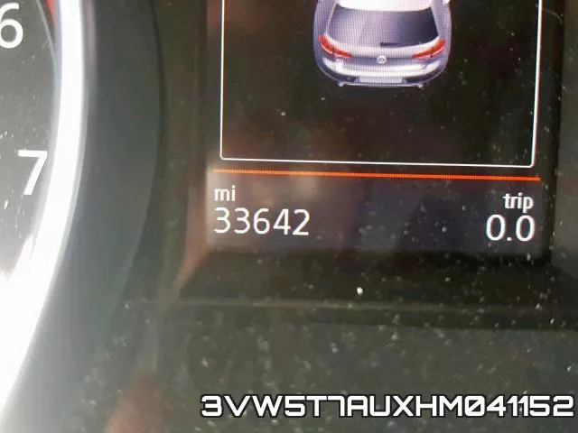 3VW5T7AUXHM041152_8.webp