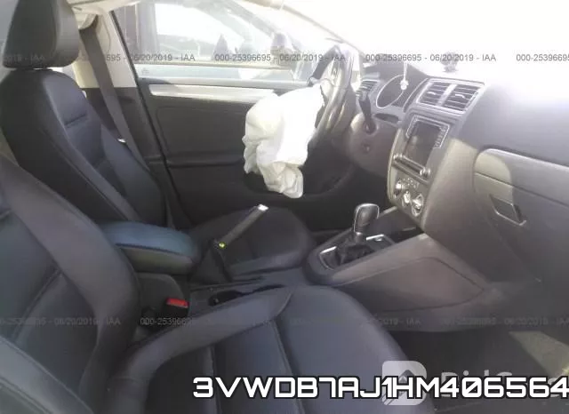 3VWDB7AJ1HM406564_5.webp