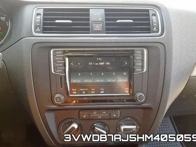 3VWDB7AJ5HM405059