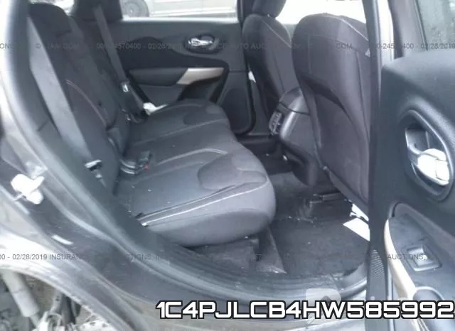 1C4PJLCB4HW585992_8.webp