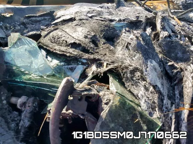 1G1BD5SM0J7170662_8.webp