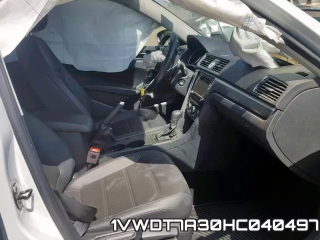 1VWDT7A30HC040497
