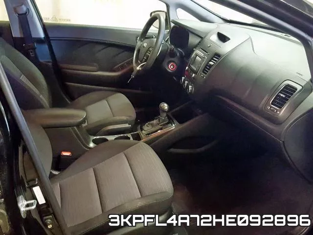 3KPFL4A72HE092896_5.webp