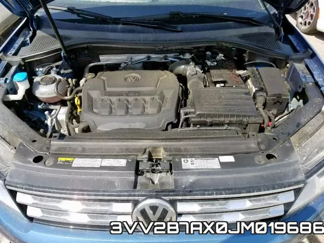 3VV2B7AX0JM019686_7.webp