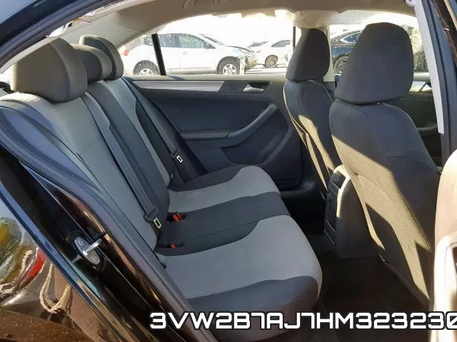 3VW2B7AJ7HM323230_6.webp
