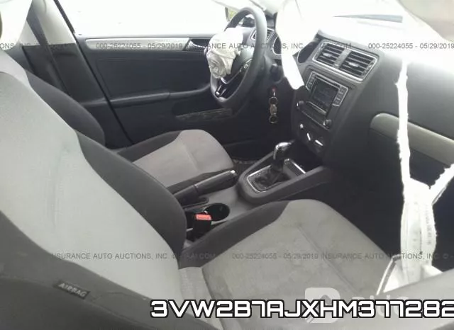 3VW2B7AJXHM377282_5.webp