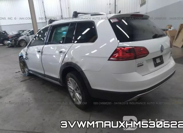 3VWM17AUXHM530622_3.webp