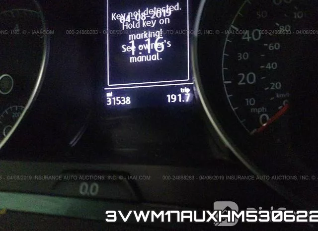 3VWM17AUXHM530622_7.webp