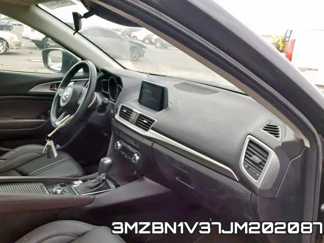3MZBN1V37JM202087_9.webp