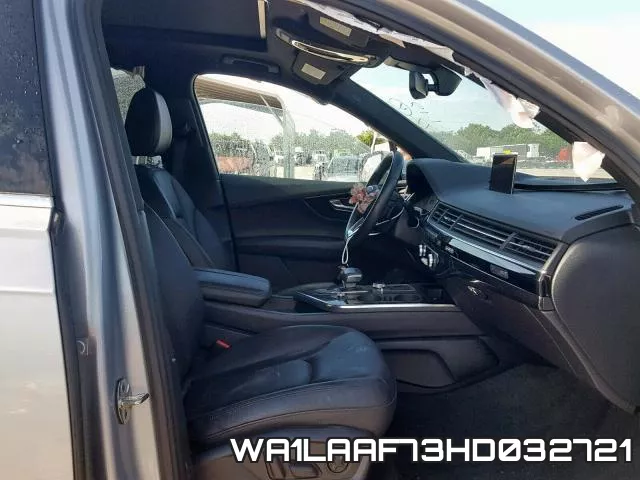 WA1LAAF73HD032721_5.webp