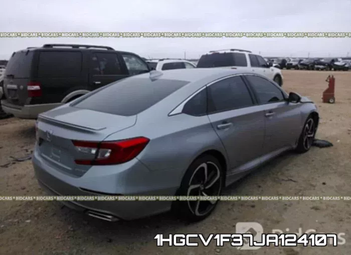 1HGCV1F37JA124107_4.webp