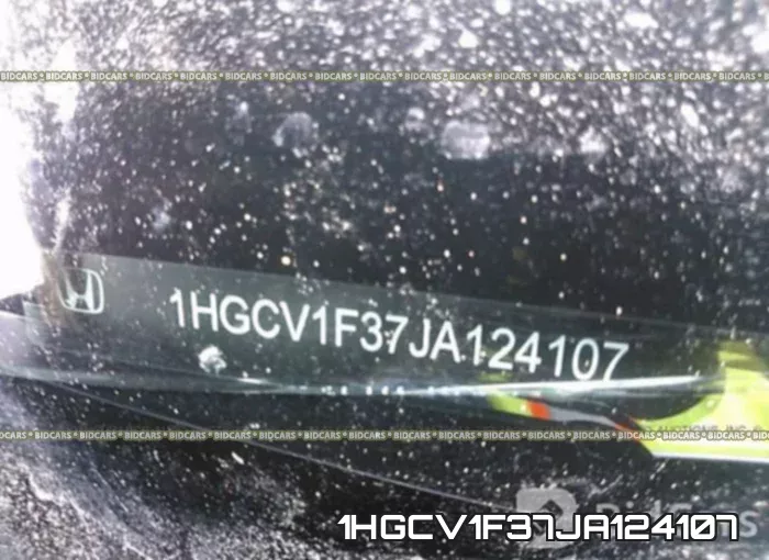 1HGCV1F37JA124107_9.webp