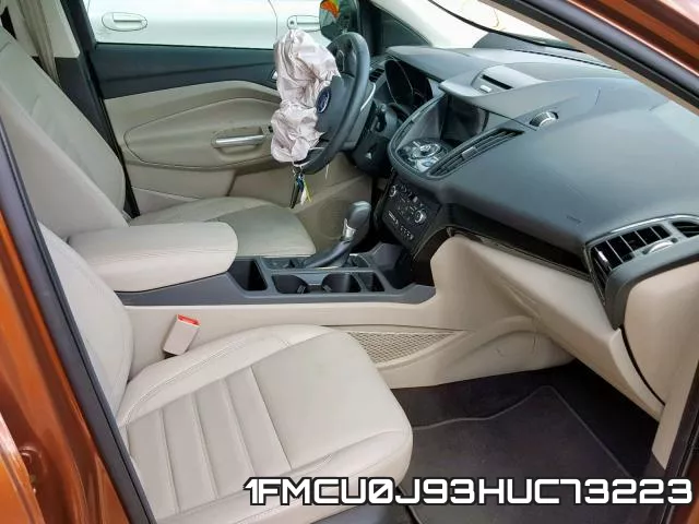 1FMCU0J93HUC73223_5.webp