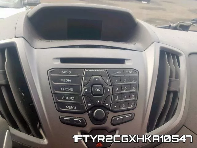 1FTYR2CGXHKA10547_9.webp
