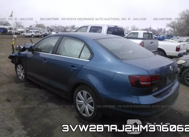 3VW2B7AJ2HM376062_3.webp