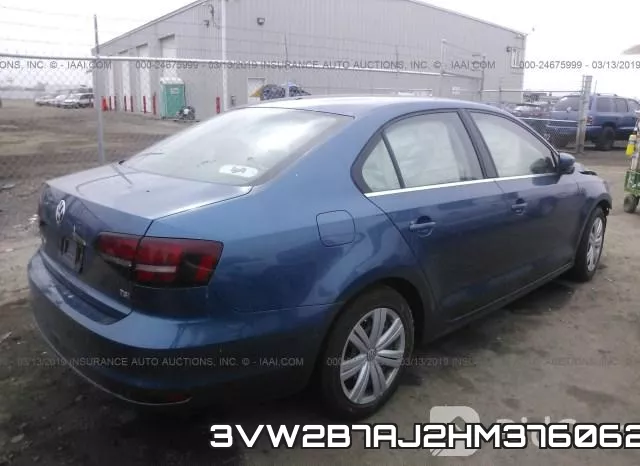 3VW2B7AJ2HM376062_4.webp