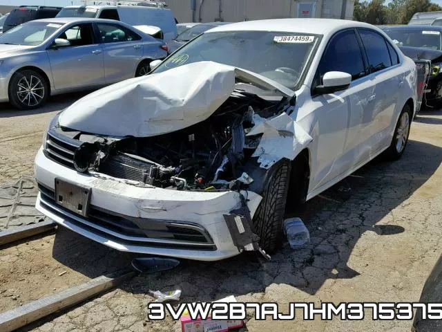 3VW2B7AJ7HM375375_2.webp