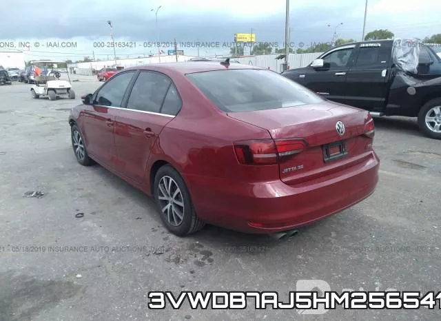 3VWDB7AJ5HM256541_3.webp