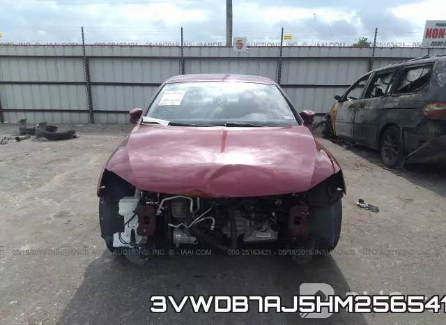 3VWDB7AJ5HM256541_6.webp