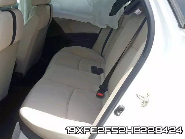 19XFC2F52HE228424_6.webp