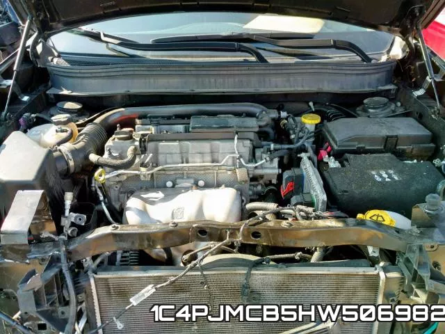 1C4PJMCB5HW506982_7.webp