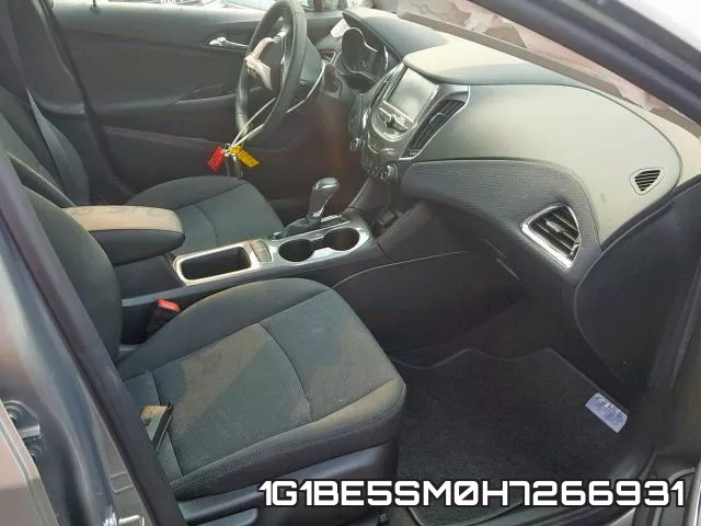 1G1BE5SM0H7266931_5.webp