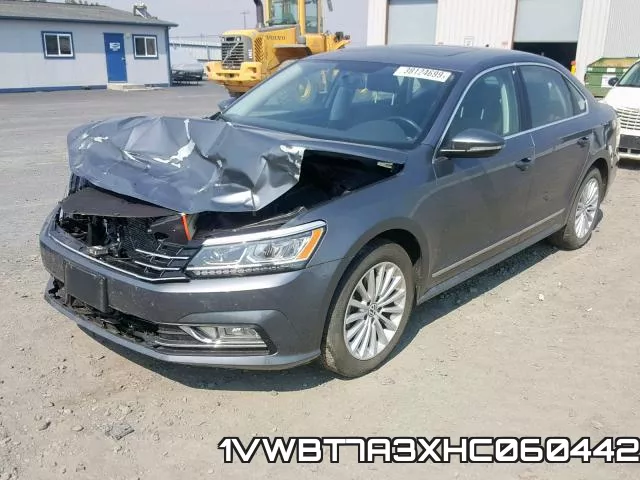 1VWBT7A3XHC060442_2.webp