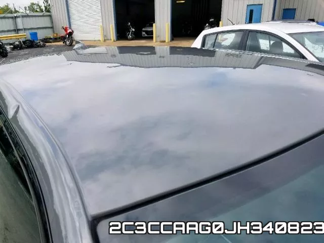2C3CCAAG0JH340823_9.webp