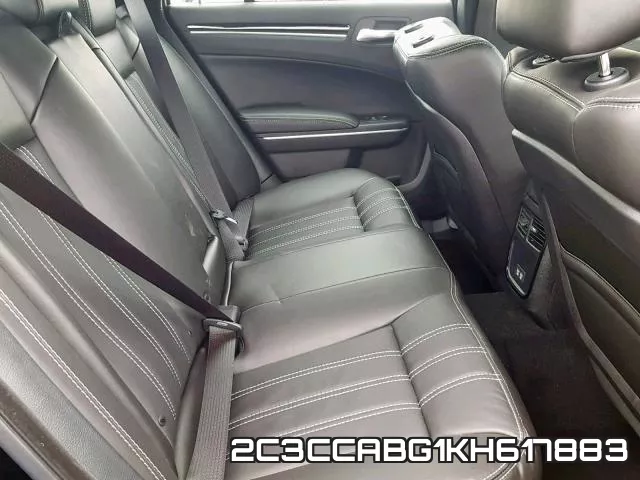 2C3CCABG1KH617883_6.webp