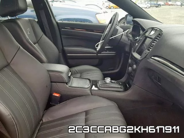 2C3CCABG2KH617911_5.webp