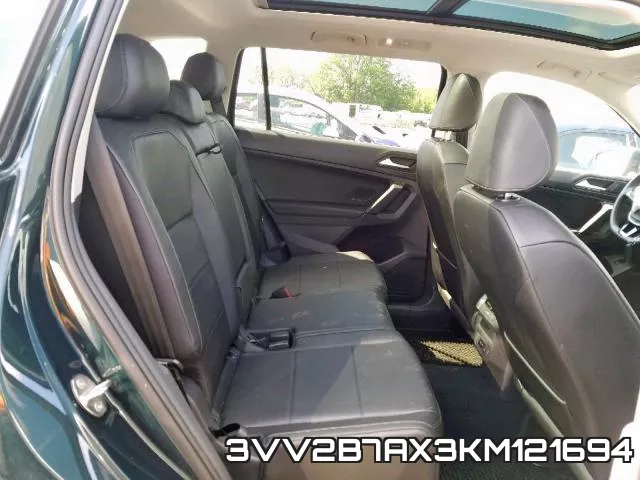 3VV2B7AX3KM121694