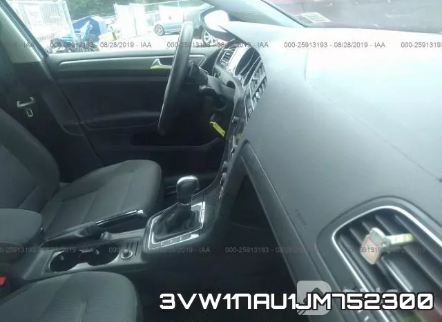3VW117AU1JM752300_5.webp