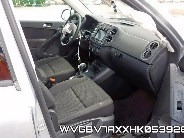 WVGBV7AXXHK053928_5.webp