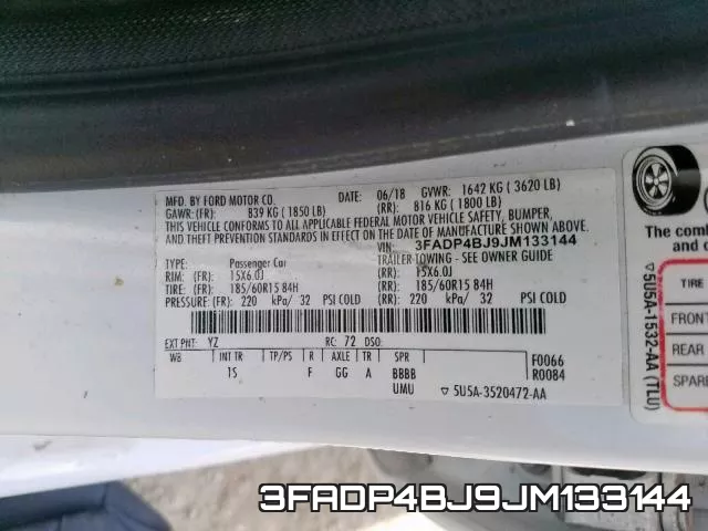 3FADP4BJ9JM133144_10.webp