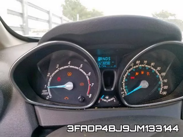 3FADP4BJ9JM133144_8.webp
