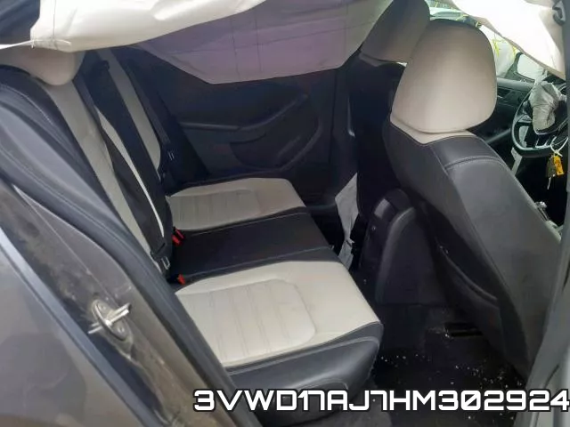 3VWD17AJ7HM302924_6.webp