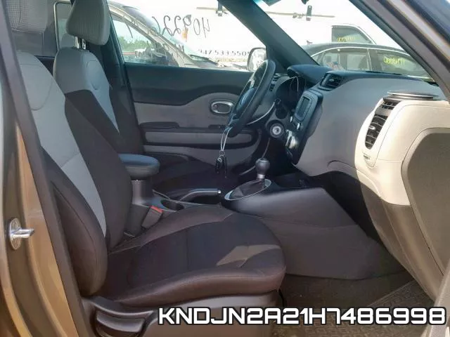 KNDJN2A21H7486998_5.webp