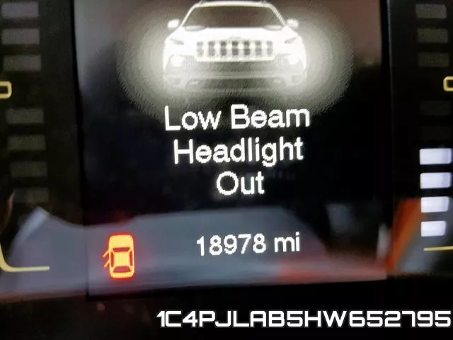 1C4PJLAB5HW652795_8.webp