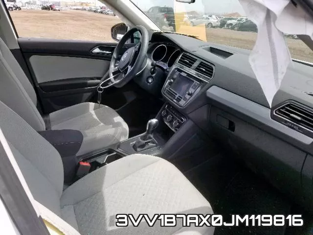 3VV1B7AX0JM119816_5.webp
