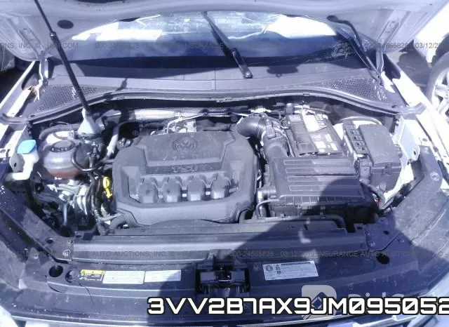 3VV2B7AX9JM095052_10.webp