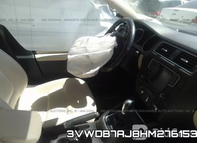3VWDB7AJ8HM276153_5.webp