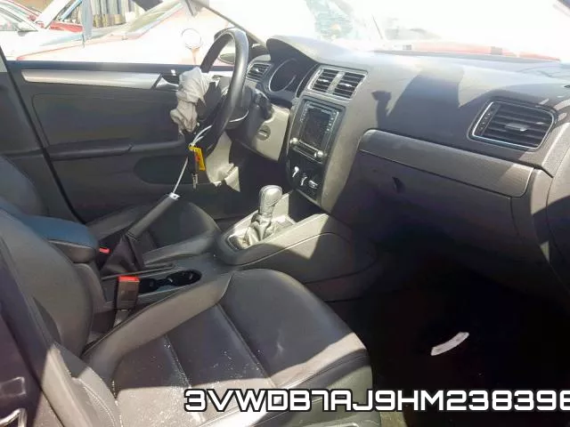 3VWDB7AJ9HM238396_5.webp