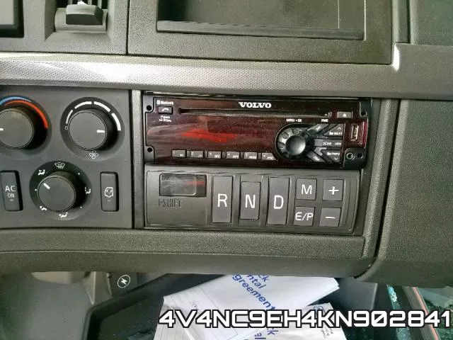 4V4NC9EH4KN902841_9.webp