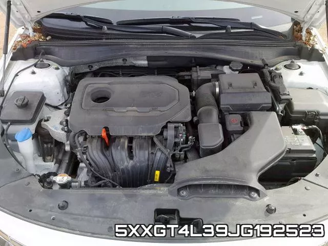 5XXGT4L39JG192523_7.webp