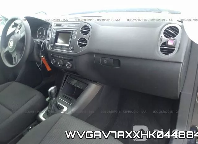 WVGAV7AXXHK044884_5.webp